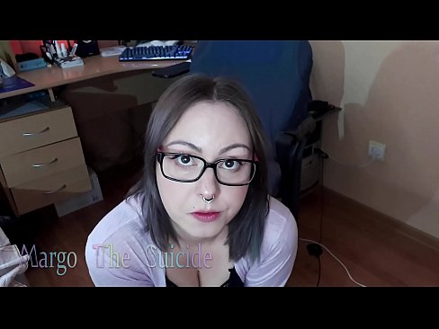 ❤️ Ragazza sexy con gli occhiali succhia il dildo profondamente sulla macchina fotografica ️ Video di sesso di qualitàal it.pornpicslove.ru